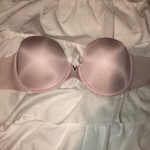 VS 32ddd strapless unlined bra, baby pink